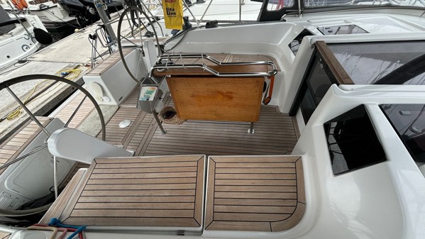 2013 HANSE 385