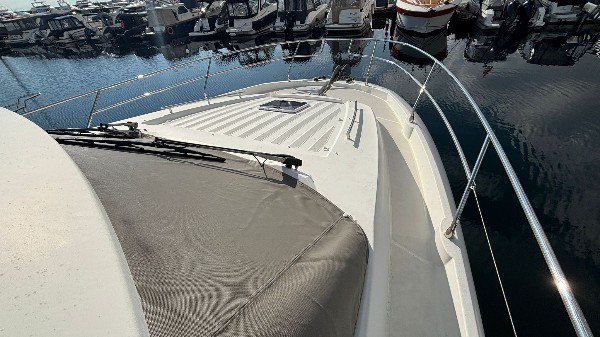 2015 PRESTIGE 420 FLY