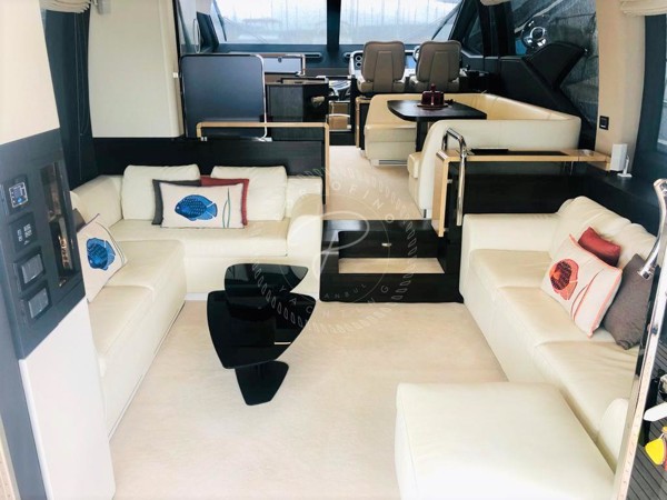 2017 AZIMUT 66 FLY