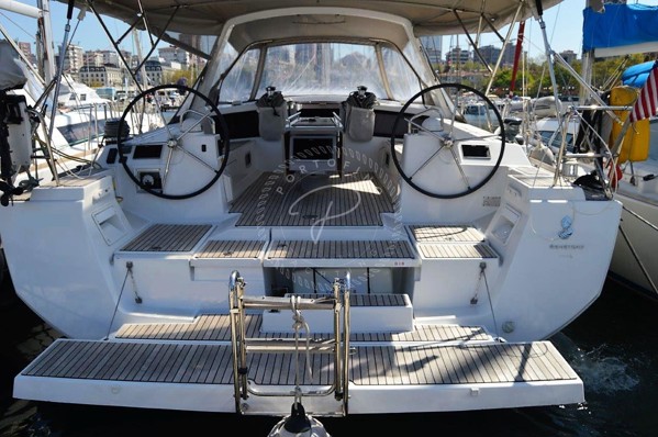 2015 BENETEAU OCEANIS 48