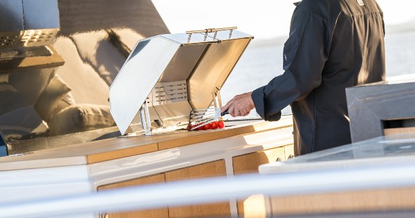 2024 MOTOR YACHT 37 M