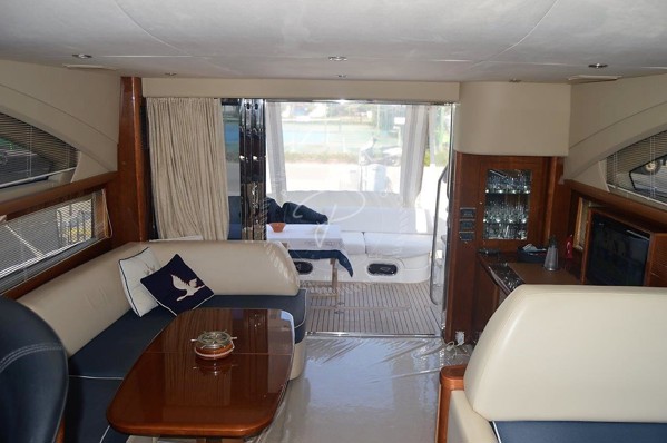 2008 PRINCESS 54