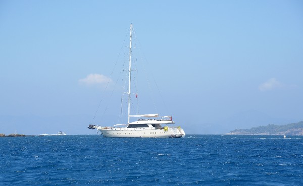 2025 LUXURY GULET 42 M