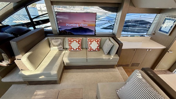 2018 SUNSEEKER MANHATTAN 52