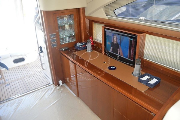 2008 PRINCESS 54