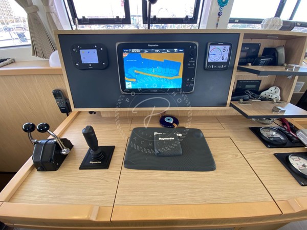 2013 LAGOON 52