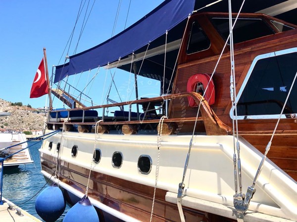 2000 BODRUM GULET 28M