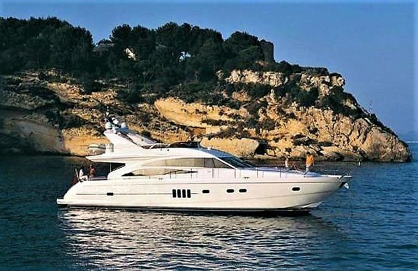 2005 PRINCESS 67