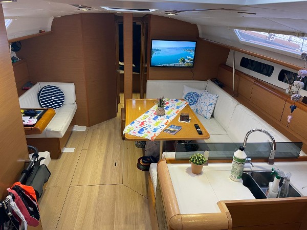 JEANNEAU SUN ODYSSEY 439