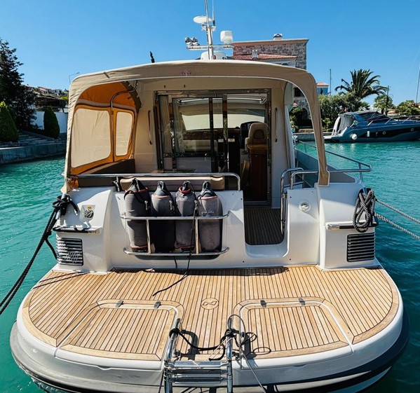 2013 NIMBUS 365 COUPE