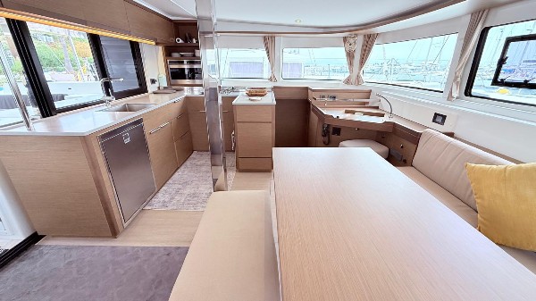 2020 LAGOON 46 OWNER'S VERSION