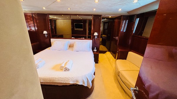 2007 PRINCESS 21M 
