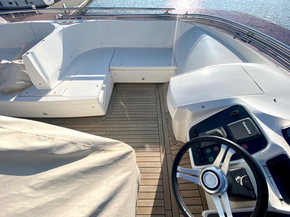2015 PRINCESS 52
