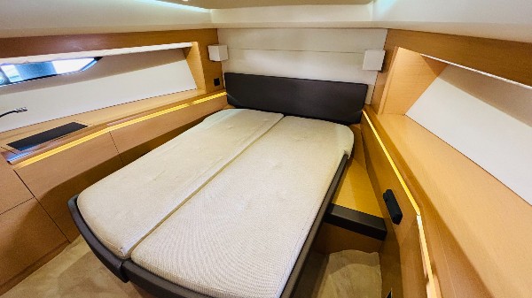 2013 PRESTIGE 500 FLY