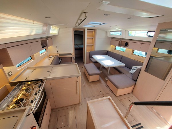 2021 BENETEAU OCEANIS 46.1 FIRST LINE