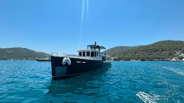2014 CUSTOM TRAWLER STEEL 21M
