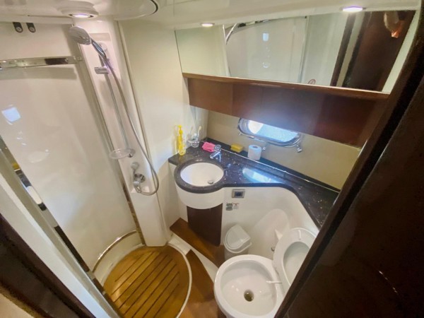 2007 PRINCESS 42