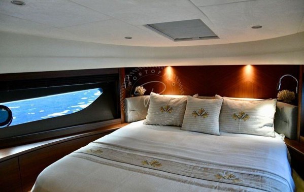 2014 PRINCESS 82