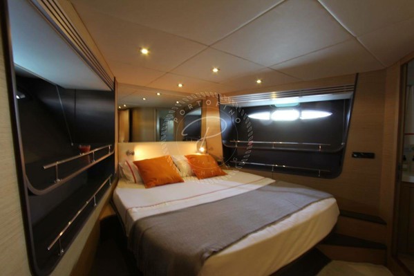 2010 NUMARINE 78 FLY