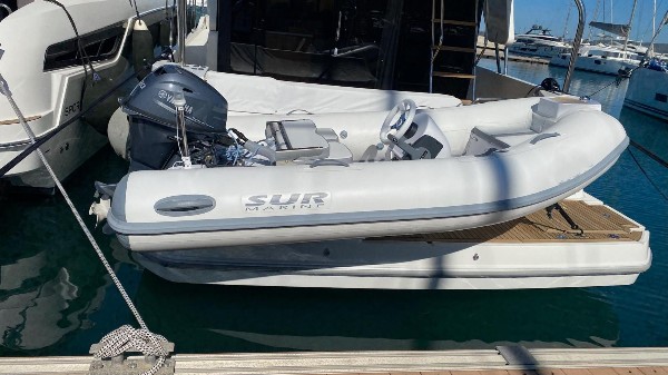 2021 BENETEAU SWIFT TRAWLER 41- DOCKMATE 