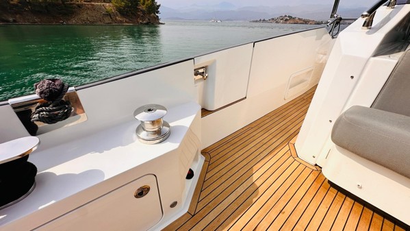 2019 AZIMUT S7