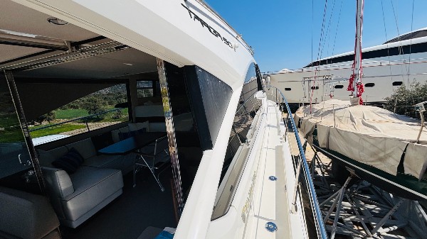 2019 FAIRLINE TARGA 50 GT