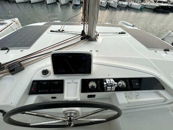 2020 LAGOON 46 OWNER'S VERSION