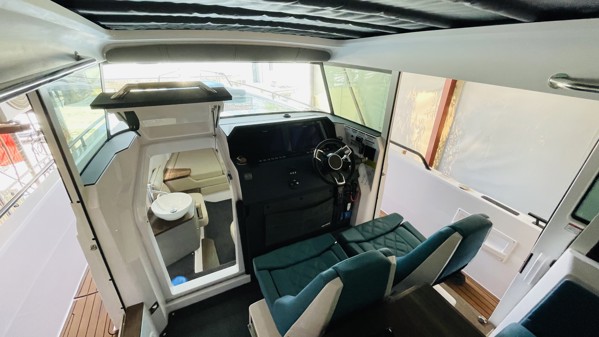 2021 AXOPAR 37 XC CROSS CABIN BRABUS LINE