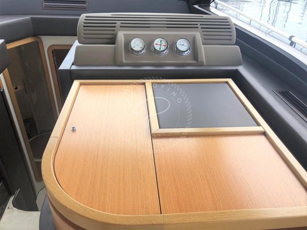 2012 FERRETTI 500 FLY