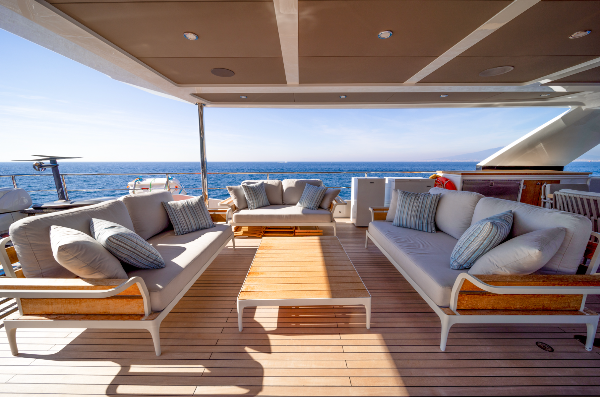 2023 MOTOR YACHT 26 M 