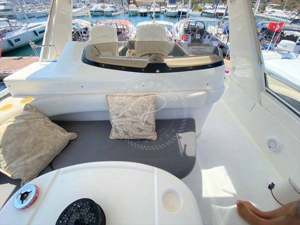 1998 SEA RAY 480 EXPRESS BRIDGE