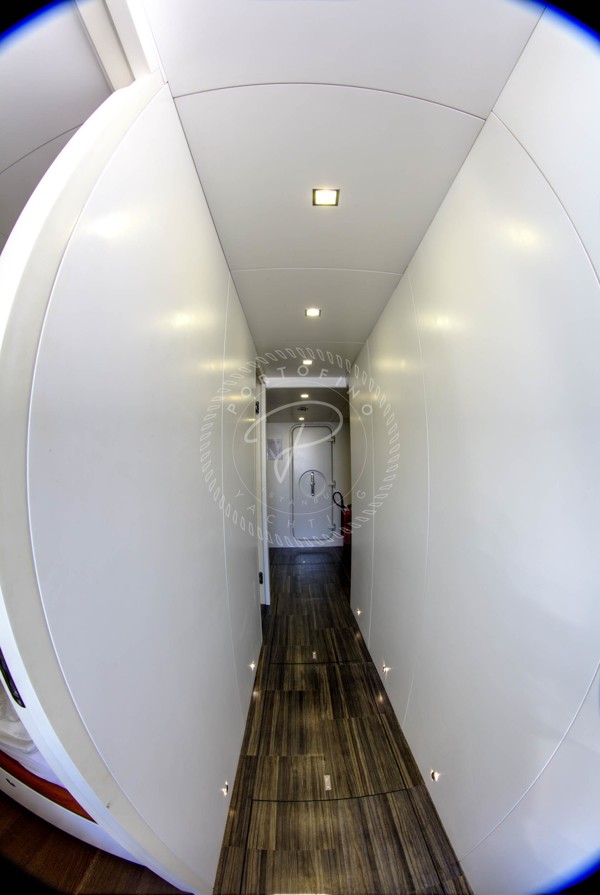 2014 HG YACHT 32M