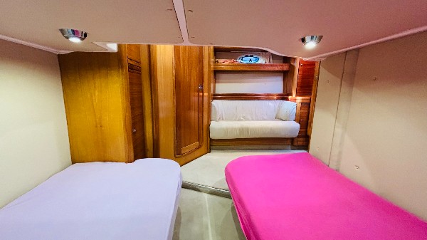 2009 BAVARIA 42 SPORT HT