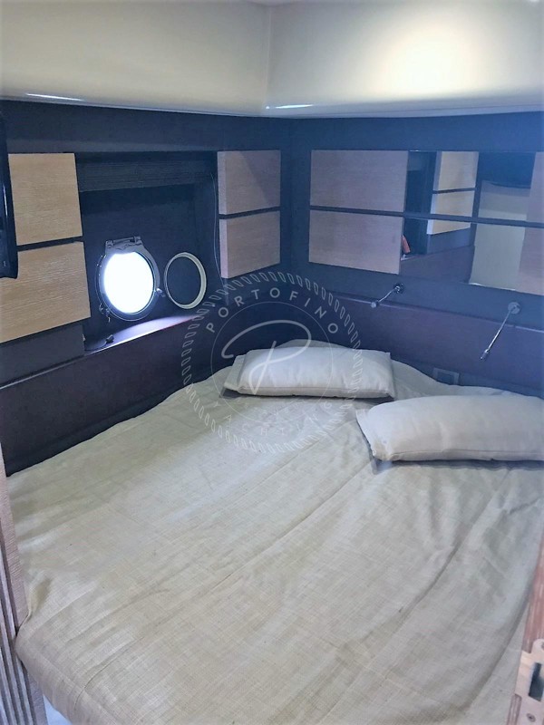2010 AZIMUT 53 FLY