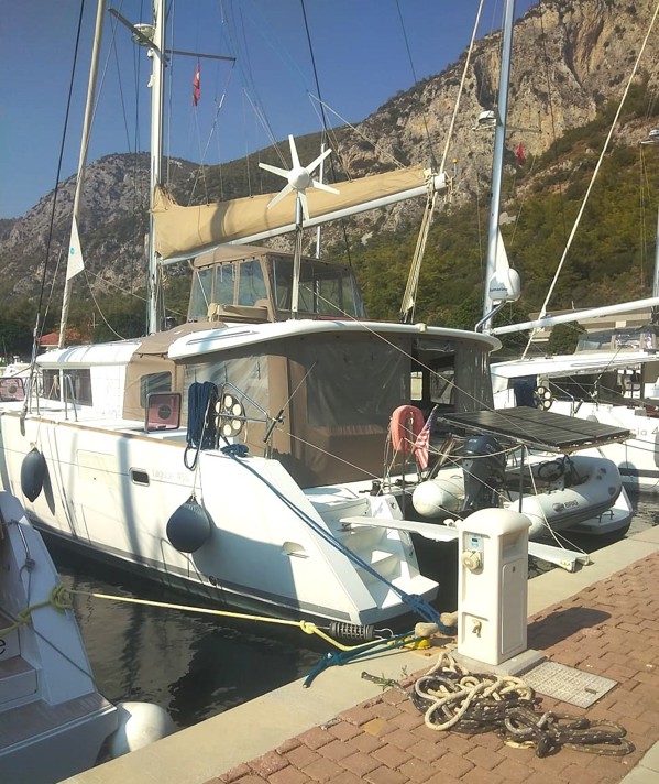 2012 LAGOON 450