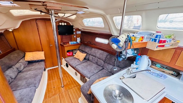1998 HUNTER 310