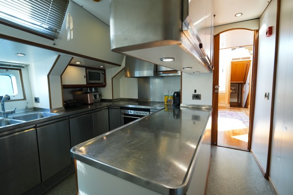 2001/2022 ROYAL DENSHIP 110 SLOOP 