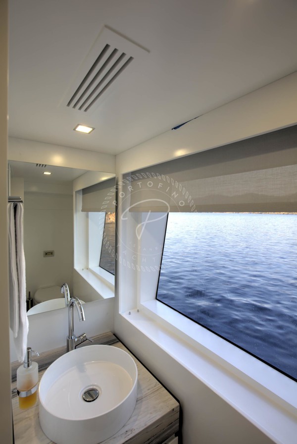 2014 HG YACHT 32M
