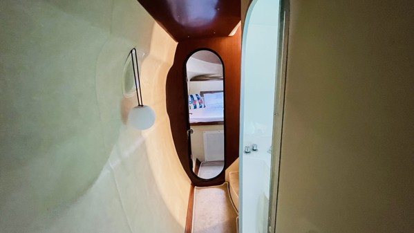 2005 FOUNTAINE PAJOT ATHENA 38