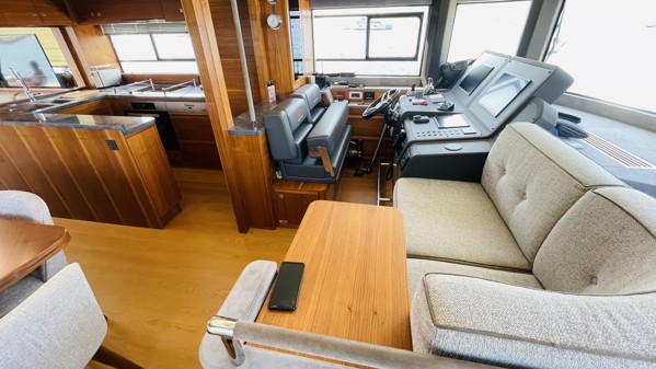 2022 SIRENA 64