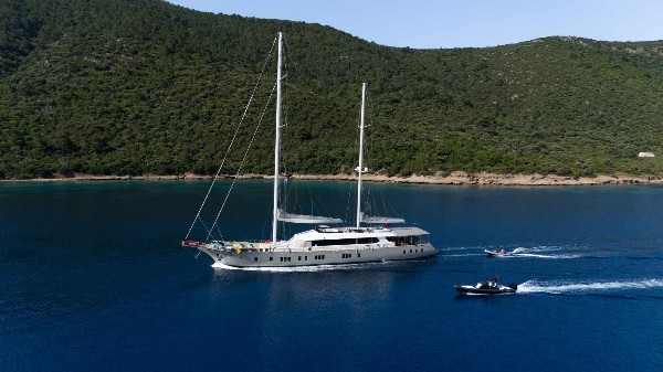 2024 MOTOR SAILOR 50 M