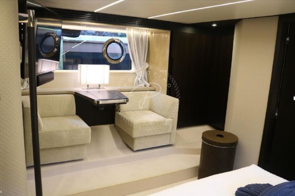2016 AZIMUT 66 FLY