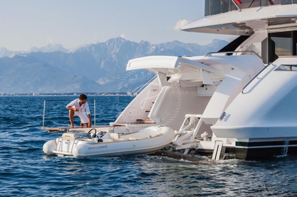 2018 DREAMLINE 26 NAVETTA