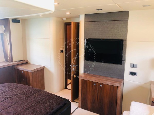 2011 SUNSEEKER MANHATTAN 63