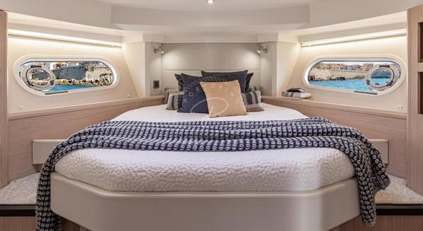 2020 BENETEAU SWIFT TRAWLER 41