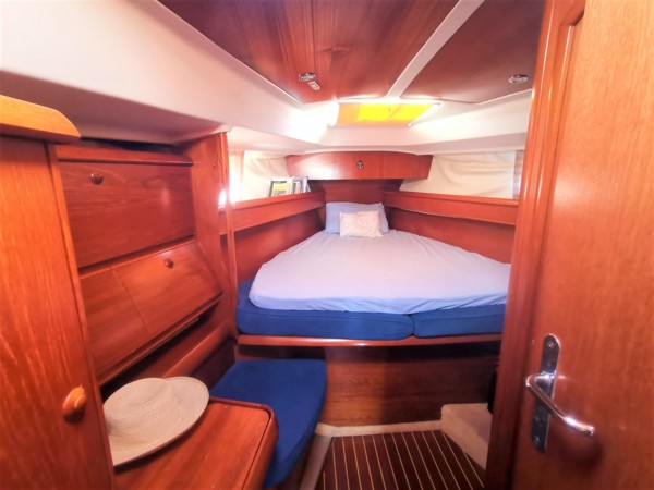 2001 JEANNEAU SUN ODYSSEY 40 DS