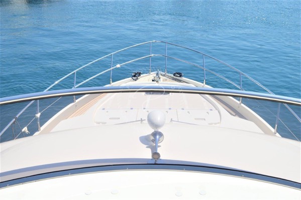 2014 ABSOLUTE 52 FLY