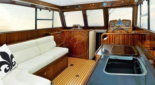 2010 LARUS 42 LB
