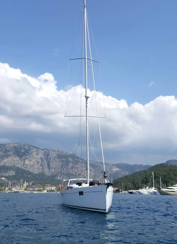 2016 BENETEAU SENSE 55
