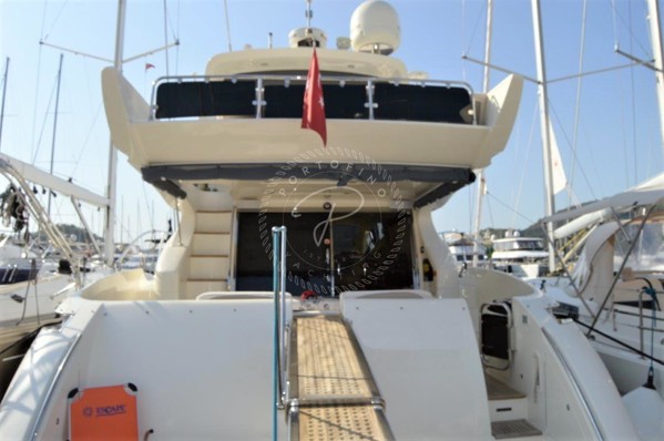 2010 AZIMUT 55 FLY